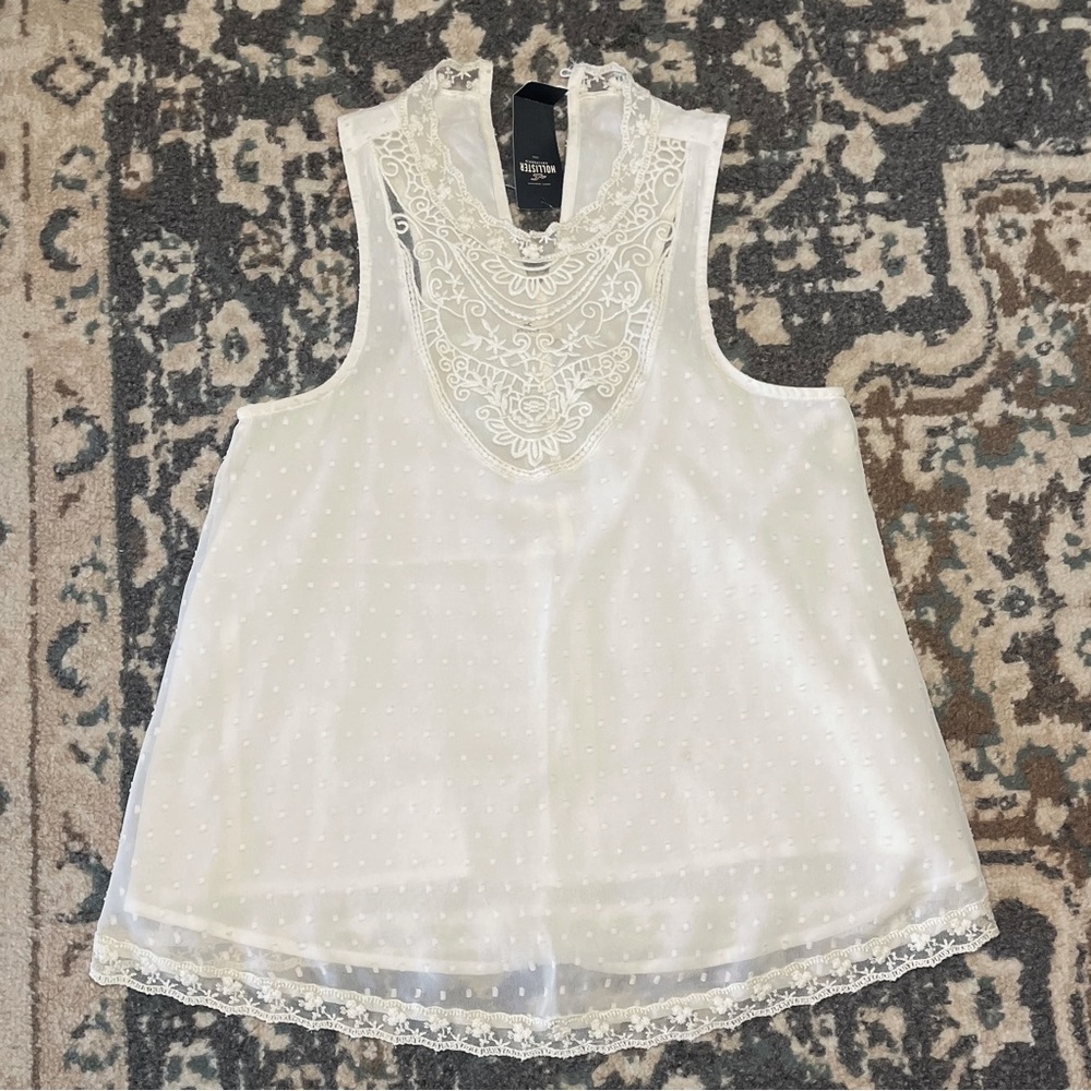 NWT Hollister Ivory Lace Sleeveless Top